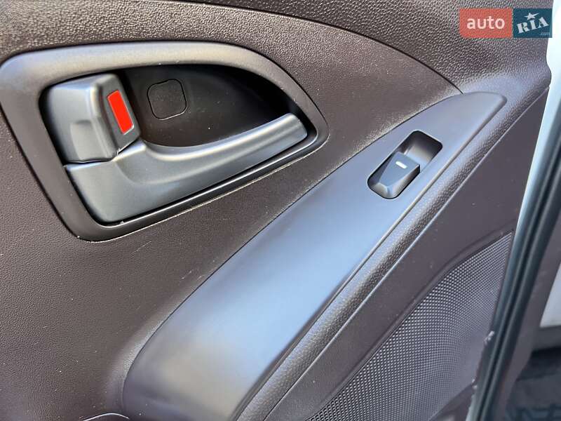 Позашляховик / Кросовер Hyundai Tucson 2014 в Вінниці