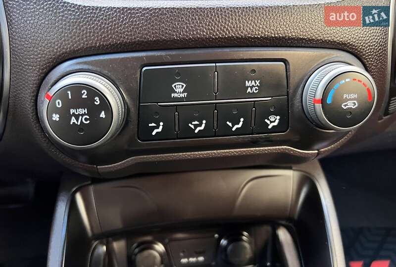 Позашляховик / Кросовер Hyundai Tucson 2014 в Вінниці