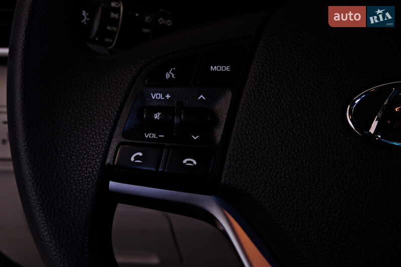 Внедорожник / Кроссовер Hyundai Tucson 2019 в Одессе