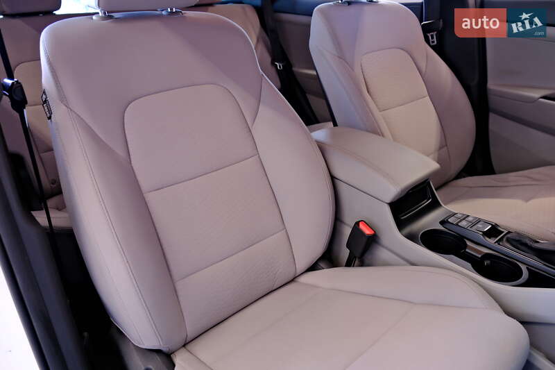 Внедорожник / Кроссовер Hyundai Tucson 2019 в Одессе