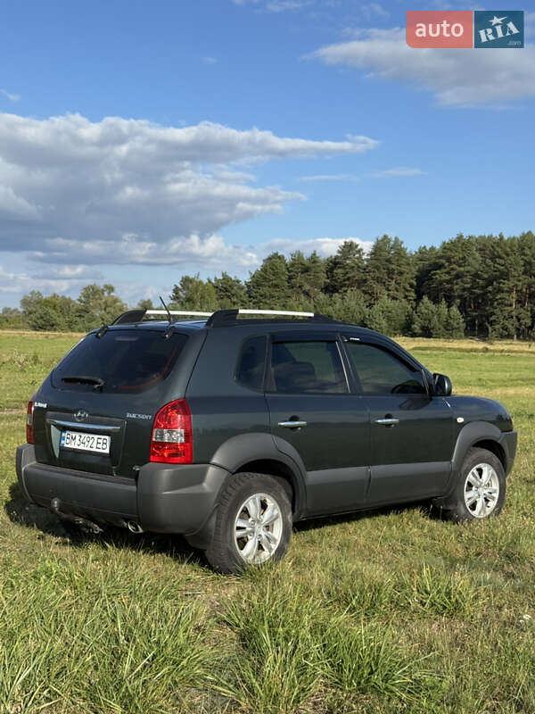 Внедорожник / Кроссовер Hyundai Tucson 2011 в Ахтырке