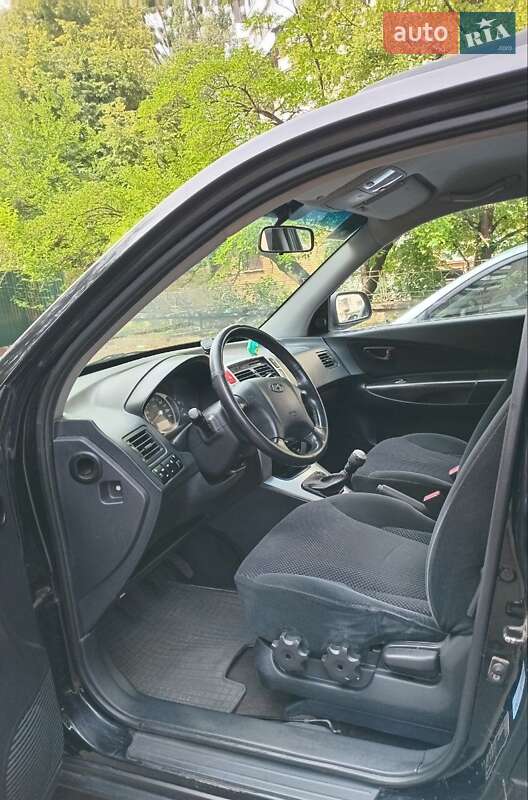Позашляховик / Кросовер Hyundai Tucson 2006 в Києві