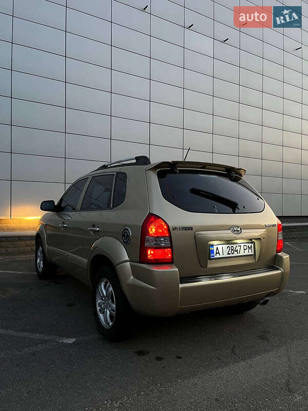 Внедорожник / Кроссовер Hyundai Tucson 2006 в Харькове фото 4 Внедорожник / Кроссовер Hyundai Tucson 2006 в Харькове