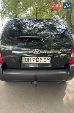 Внедорожник / Кроссовер Hyundai Tucson 2007 в 