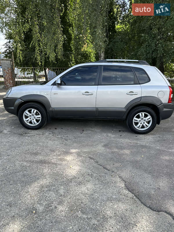 Внедорожник / Кроссовер Hyundai Tucson 2008 в Львове