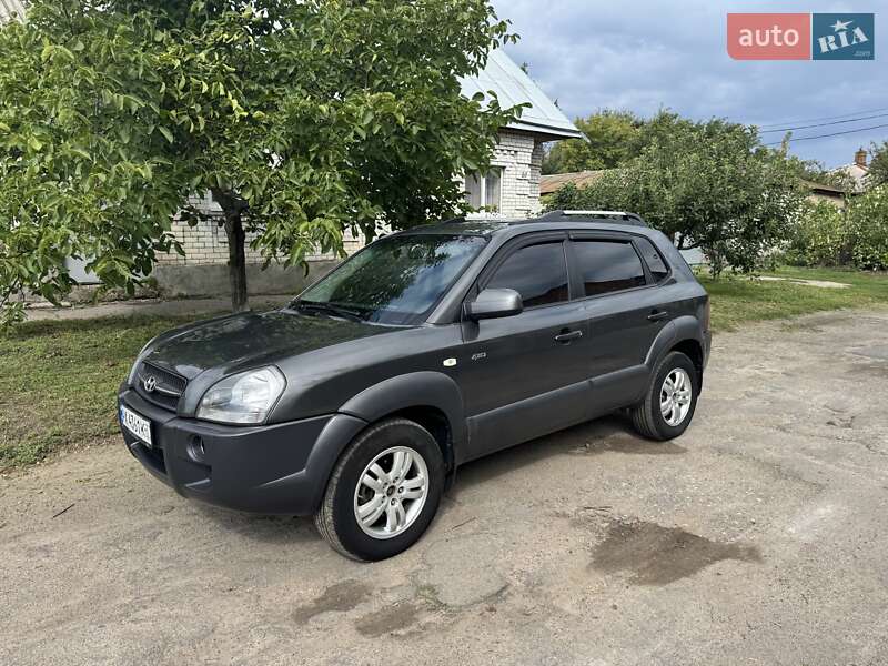 Внедорожник / Кроссовер Hyundai Tucson 2007 в 