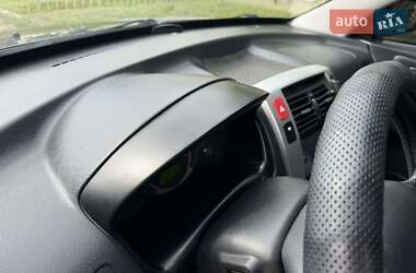 Внедорожник / Кроссовер Hyundai Tucson 2007 в 