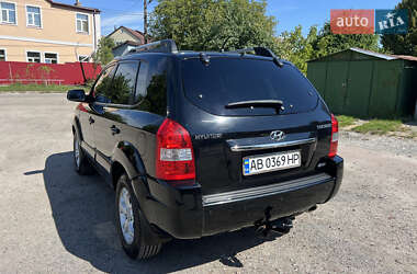 Внедорожник / Кроссовер Hyundai Tucson 2008 в 