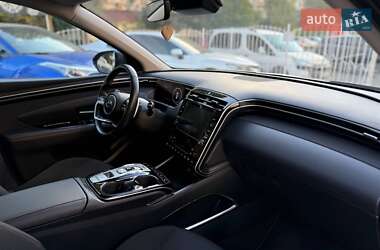 Внедорожник / Кроссовер Hyundai Tucson 2021 в 