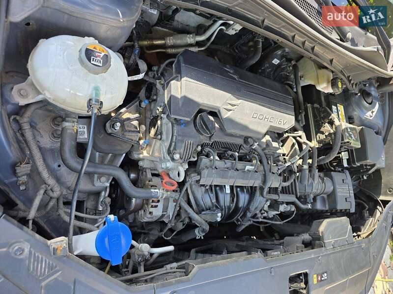 Позашляховик / Кросовер Hyundai Tucson 2021 в Києві фото 37 Позашляховик / Кросовер Hyundai Tucson 2021 в Києві