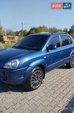 Внедорожник / Кроссовер Hyundai Tucson 2004 в Самборе