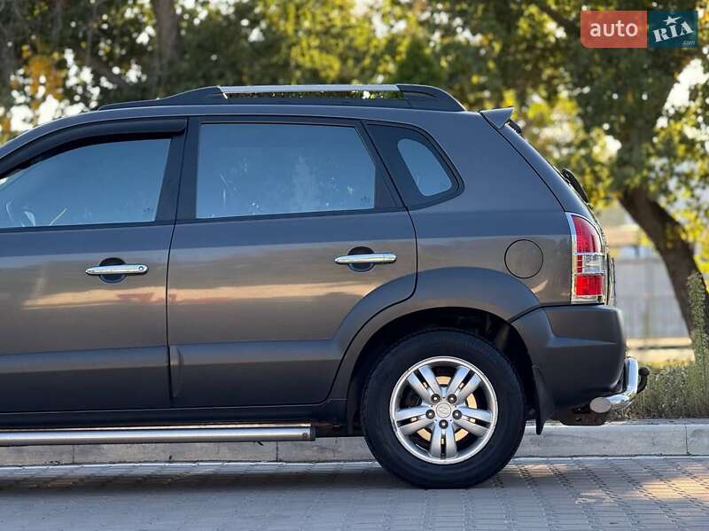 Позашляховик / Кросовер Hyundai Tucson 2007 в Києві