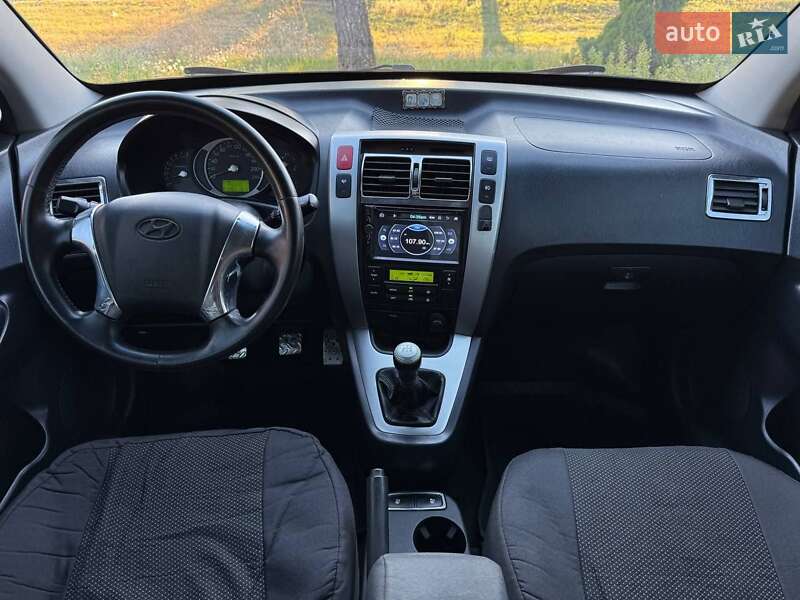Позашляховик / Кросовер Hyundai Tucson 2007 в Києві