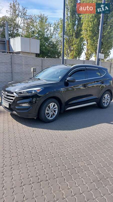 Внедорожник / Кроссовер Hyundai Tucson 2016 в Николаеве