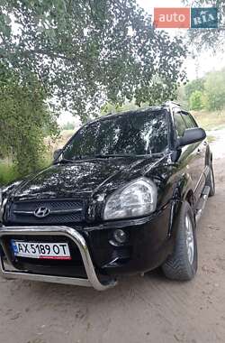 Внедорожник / Кроссовер Hyundai Tucson 2007 в 