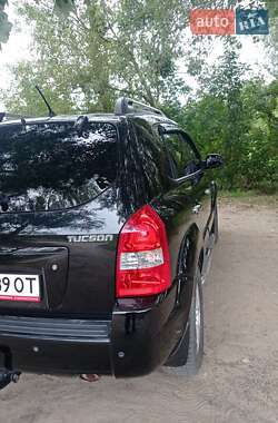 Внедорожник / Кроссовер Hyundai Tucson 2007 в 