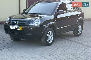 Внедорожник / Кроссовер Hyundai Tucson 2009 в 