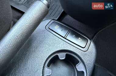 Внедорожник / Кроссовер Hyundai Tucson 2009 в 