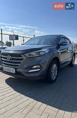 Внедорожник / Кроссовер Hyundai Tucson 2016 в Киеве