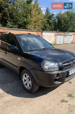 Внедорожник / Кроссовер Hyundai Tucson 2008 в Чернигове
