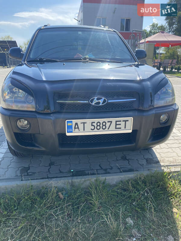 Позашляховик / Кросовер Hyundai Tucson 2008 в Калуші фото 2 Позашляховик / Кросовер Hyundai Tucson 2008 в Калуші