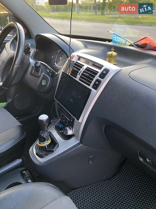 Позашляховик / Кросовер Hyundai Tucson 2008 в Калуші фото 18 Позашляховик / Кросовер Hyundai Tucson 2008 в Калуші