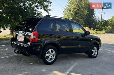 Внедорожник / Кроссовер Hyundai Tucson 2006 в 