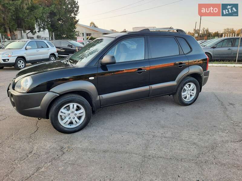 Позашляховик / Кросовер Hyundai Tucson 2007 в Полтаві фото 3 Позашляховик / Кросовер Hyundai Tucson 2007 в Полтаві