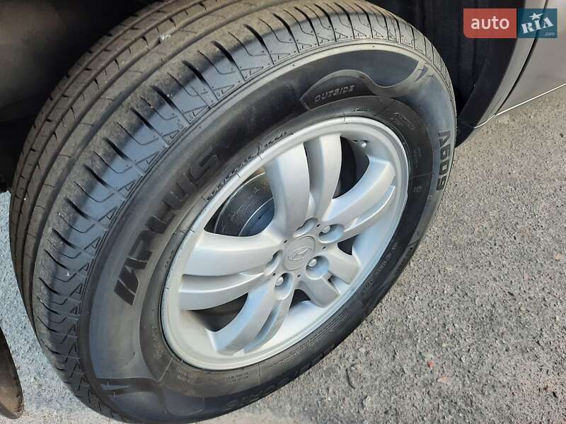 Позашляховик / Кросовер Hyundai Tucson 2007 в Полтаві фото 74 Позашляховик / Кросовер Hyundai Tucson 2007 в Полтаві