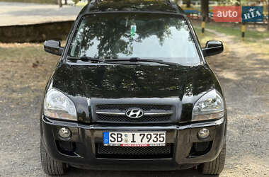 Внедорожник / Кроссовер Hyundai Tucson 2006 в 