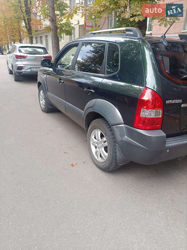 Позашляховик / Кросовер Hyundai Tucson 2007 в Полтаві