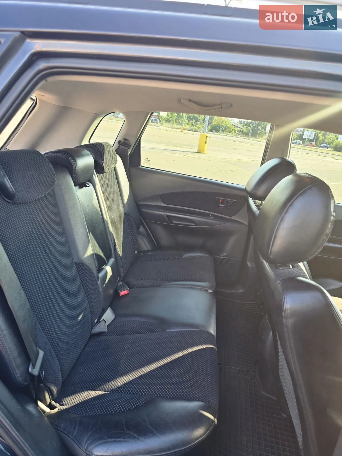 2011 Hyundai Tucson - мініатюра 12