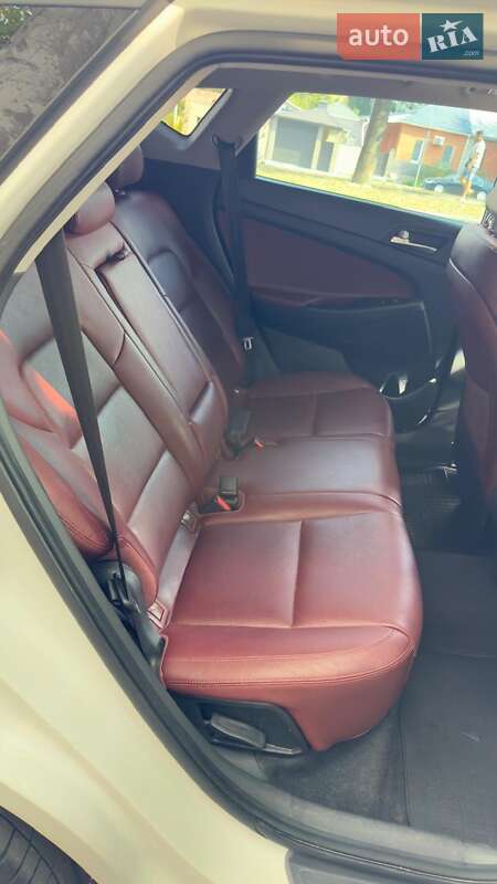 Позашляховик / Кросовер Hyundai Tucson 2017 в Дніпрі