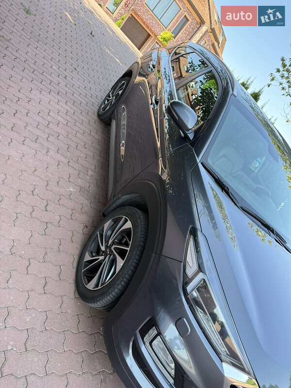 Позашляховик / Кросовер Hyundai Tucson 2019 в Чернівцях