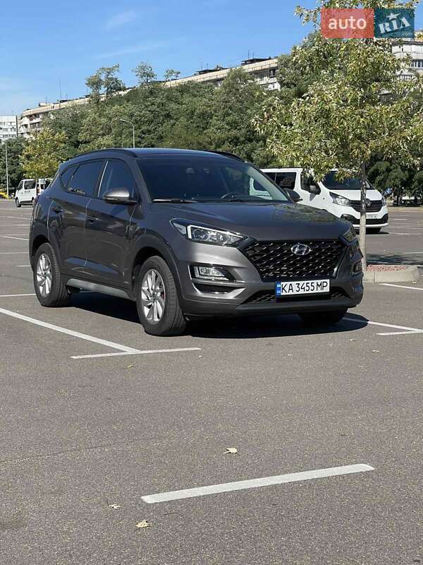 Позашляховик / Кросовер Hyundai Tucson 2020 в Києві