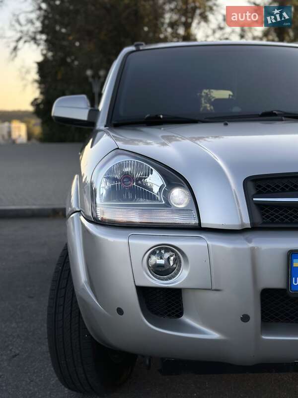 Позашляховик / Кросовер Hyundai Tucson 2008 в Запоріжжі