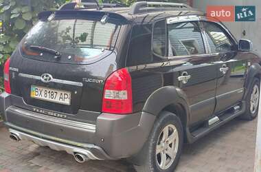 Внедорожник / Кроссовер Hyundai Tucson 2007 в 
