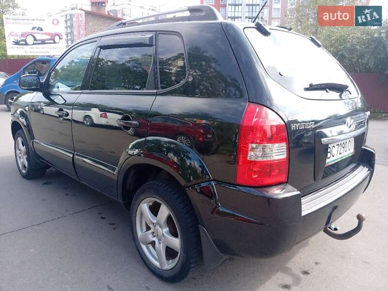 Позашляховик / Кросовер Hyundai Tucson 2008 в Львові фото 11 Позашляховик / Кросовер Hyundai Tucson 2008 в Львові