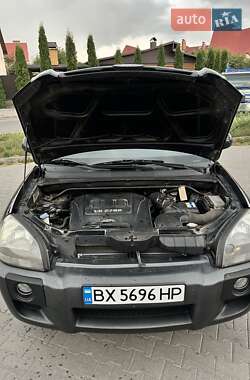 Внедорожник / Кроссовер Hyundai Tucson 2007 в 