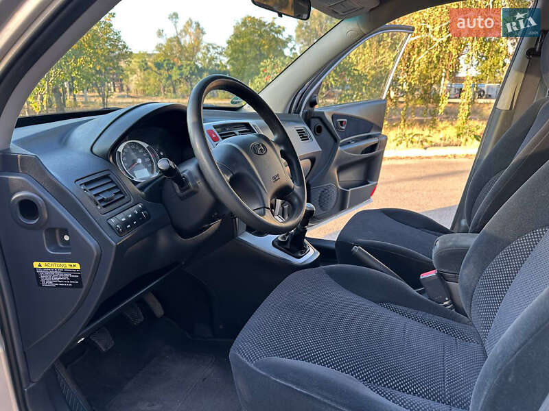 Позашляховик / Кросовер Hyundai Tucson 2006 в Дніпрі фото 13 Позашляховик / Кросовер Hyundai Tucson 2006 в Дніпрі