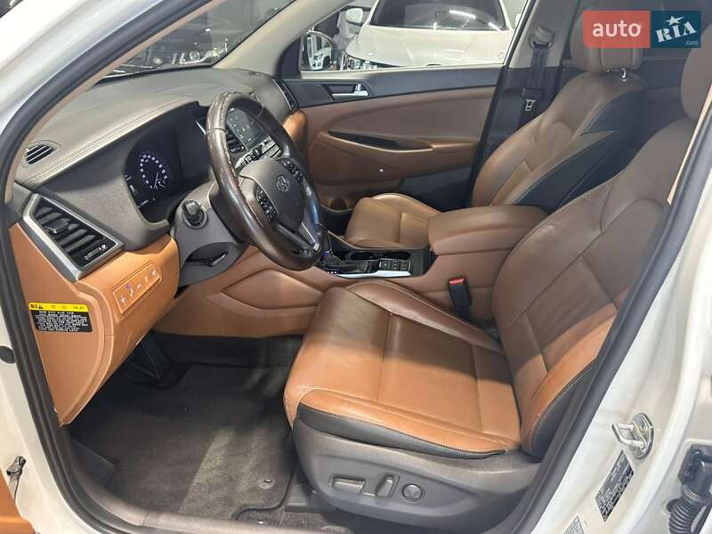 Внедорожник / Кроссовер Hyundai Tucson 2017 в Одессе