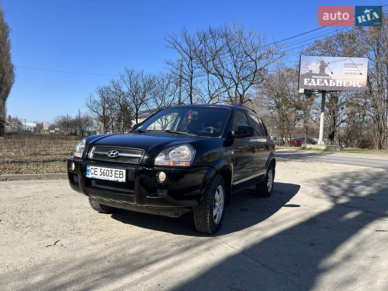 Позашляховик / Кросовер Hyundai Tucson 2007 в Чернівцях