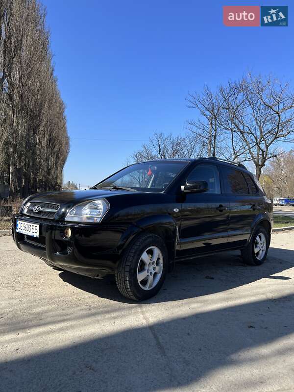 Позашляховик / Кросовер Hyundai Tucson 2007 в Чернівцях