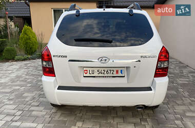 Позашляховик / Кросовер Hyundai Tucson 2008 в 