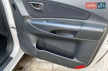 Позашляховик / Кросовер Hyundai Tucson 2008 в 
