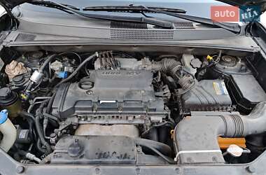 Позашляховик / Кросовер Hyundai Tucson 2008 в  фото 15 Позашляховик / Кросовер Hyundai Tucson 2008 в