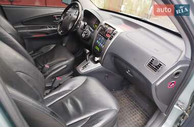 Внедорожник / Кроссовер Hyundai Tucson 2008 в 