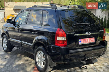 Внедорожник / Кроссовер Hyundai Tucson 2006 в 