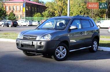 Внедорожник / Кроссовер Hyundai Tucson 2010 в Харькове