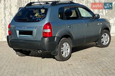 Позашляховик / Кросовер Hyundai Tucson 2008 в Кременчуці